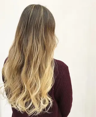 ロング カラー aki 【mama美容師】のヘアスタイル