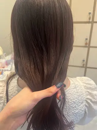 ロング 山口 愛結のヘアスタイル