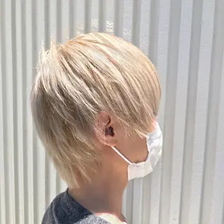ショート カラー 松崎 崇のヘアスタイル