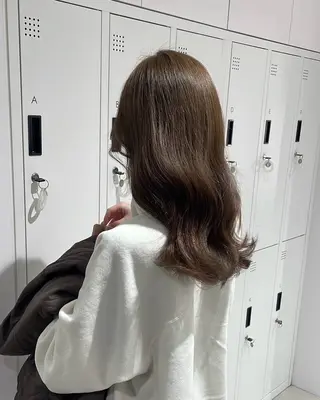 ミディアム カラー グレージュ/ベージュ /経堂/sana🌱のヘアスタイル
