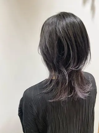 ミディアム カラー 🐺ウルフ/レイヤー 似合わせ‎🤍沙羅のヘアスタイル