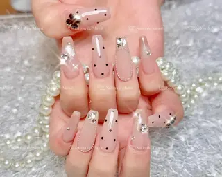 ネイル Salon de Minuit🦩のネイルデザイン