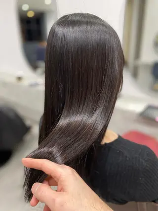 ロング clan五反田所属・髪質改善、縮毛矯正 店長浅野太郎のヘアスタイル