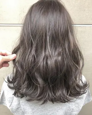 ミディアム カラー 💚ミヤマ アンナ☘️のヘアスタイル