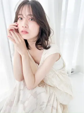 セミロング シモカワ マシロのヘアスタイル