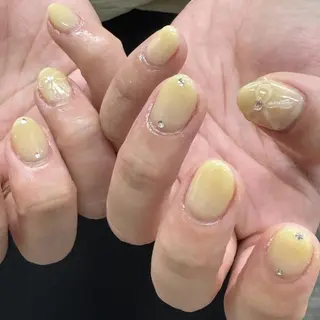 ネイル nailstudio eviz新宿店のネイルデザイン