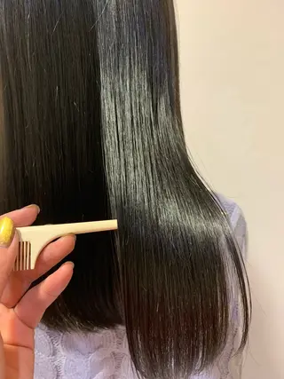 ロング 寺尾 綾乃のヘアスタイル