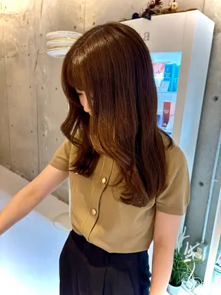 ロング 山田 梨乃のヘアスタイル