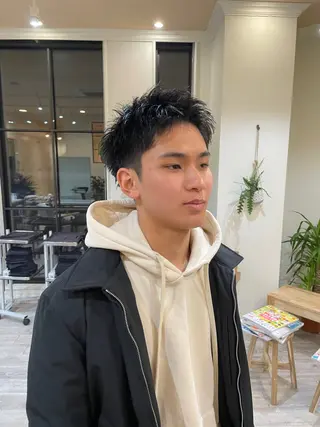 ショート メンズ カネタカ マサキのヘアスタイル