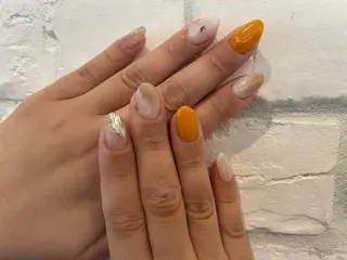 ミディアム ネイル 大田 美笛香のネイルデザイン