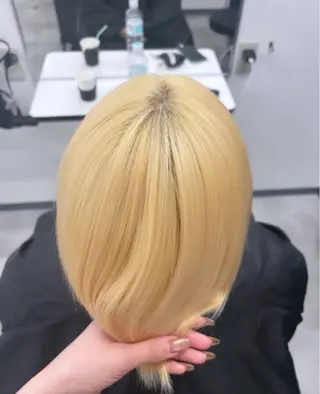 ショート REV.所属・堀川咲/ｃｕｔ✂︎/ 𝚛𝚎𝚟./大阪のヘアスタイル