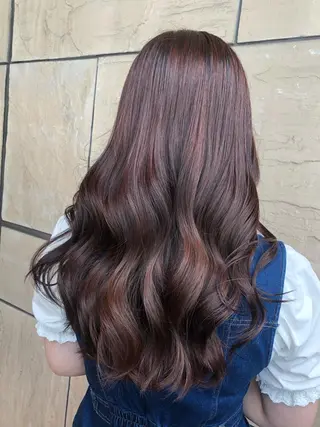 ロング 🦄艶カラー×韓国 NANA💎🐬のヘアスタイル