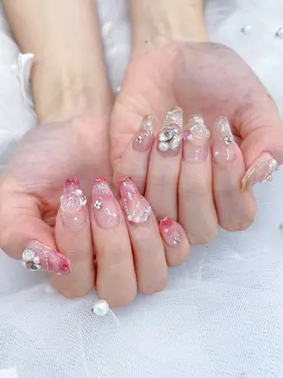 ネイル 五十嵐 美智のネイルデザイン