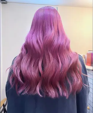 ロング カラー ヘアアレンジ ハイトーンカラー 🦋yuri🦋のヘアスタイル