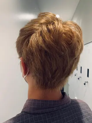 カラー OON仙台一番町店所属・足立 崇明のヘアスタイル