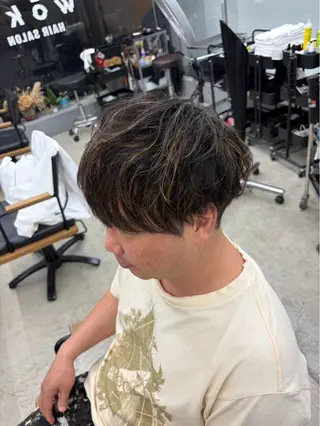 ショート カラー メンズ メンズ専門サロン wokeのヘアスタイル
