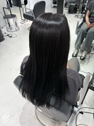 ロング カラー Nakamura Kasuriのヘアスタイル