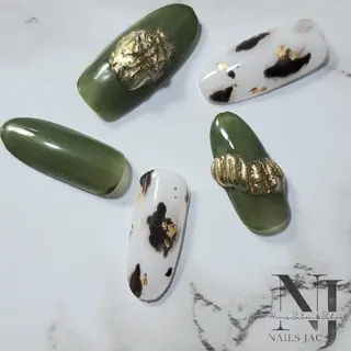 ネイル 島屋 千奈美のネイルデザイン