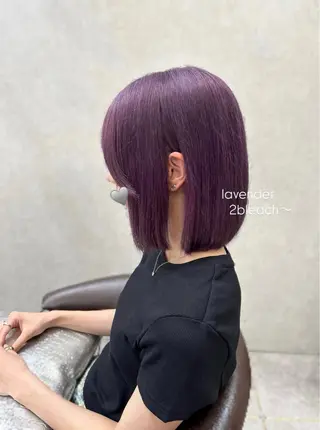 ミディアム karin ボブハイトーンのヘアスタイル