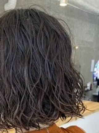 ミディアム パーマ カトウ/ 透明感カラー🌿のヘアスタイル