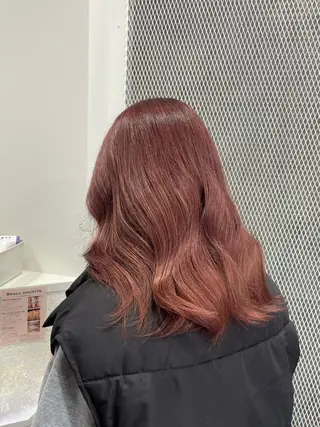 セミロング La fith hair wille 福山店【ラフィス ヘアー ヴィレ】所属・片平 帆香のヘアスタイル