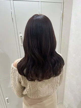 セミロング mina .のヘアスタイル