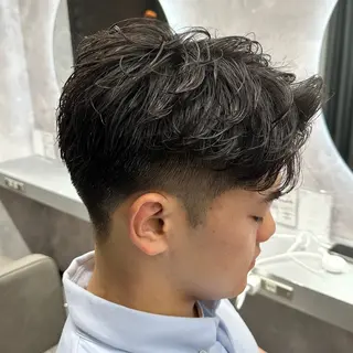 パーマ メンズ メンズパーマ🔵 ハイトーン✨原田慎也のヘアスタイル