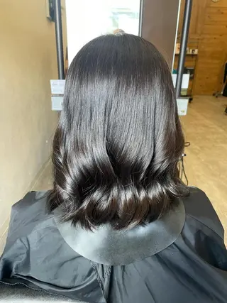 ミディアム 前田リサコ🌹 ✨艶髪職人のヘアスタイル