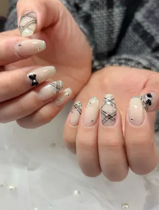 ネイル 黒瀬 奈津季のネイルデザイン