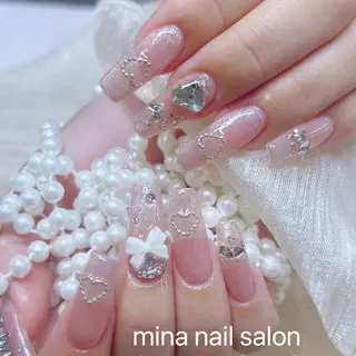 ネイル 🎀まゆ 🪽🐾のネイルデザイン