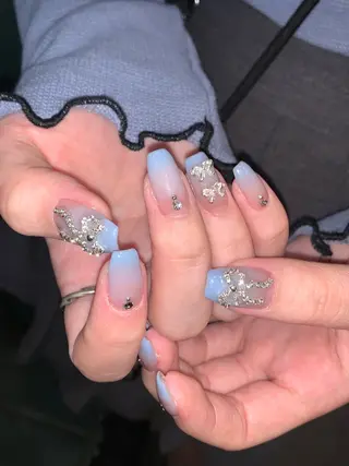 ネイル NES NAIL所属・さゆり￤推しキャラ ￤ロングネイル🩷のネイルデザイン