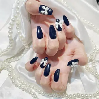 ネイル WISTERIA aisaのネイルデザイン