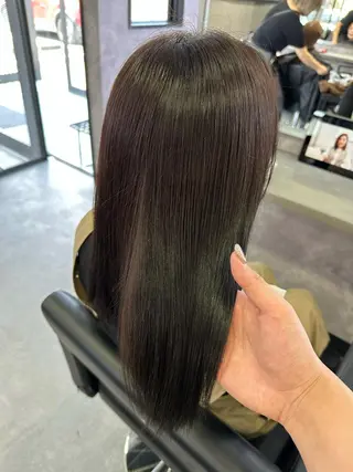 ロング 手塚 菜々美のヘアスタイル