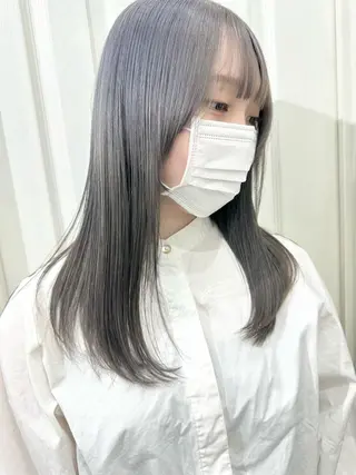 セミロング カラー kai .のヘアスタイル