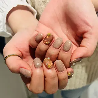 ネイル i＋söpö.n所属・i＋ söpö .nのネイルデザイン