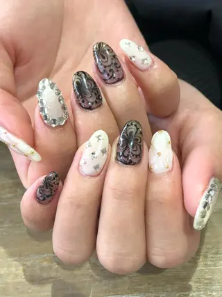 ネイル Nest 三田のマツエク・マツパデザイン