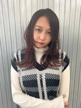 セミロング ▽□□▽kva所属・小倉 浩士のヘアスタイル