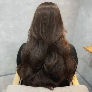 ロング カラー 中村 ひなたのヘアスタイル