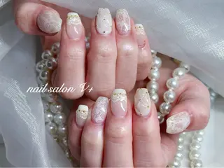ネイル Nailsalon Vi+ももか🩷のネイルデザイン