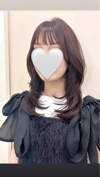 セミロング コトネ🫧 韓国風レイヤーカットのヘアスタイル