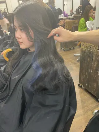 セミロング カラー ヒカ/外国人風 デザインカラーのヘアスタイル