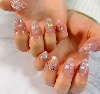 ネイル celica所属・松田 由真のネイルデザイン