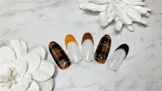 ネイル A MODO MIOのネイルデザイン