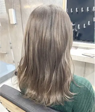 カラー 🫧ハイライトモデル 募集🫧溝口結麻のヘアスタイル