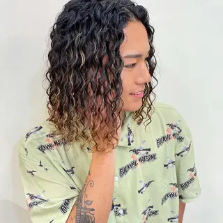 セミロング カラー パーマ メンズ ishida kaitoのヘアスタイル