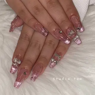 ネイル studio tam 髙橋彩夏のネイルデザイン