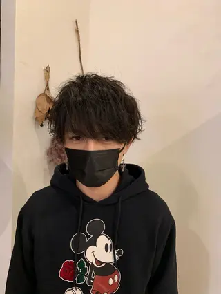 ショート メンズ メンズパーマ/ダウン パーマ/十文字玲音のヘアスタイル