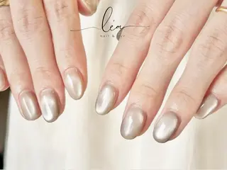 ネイル le'a - nail & eye -所属・le'a nail&eyeのマツエク・マツパデザイン