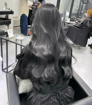 ロング AHNKISM所属・髪質改善/艶カラー HANAのヘアスタイル