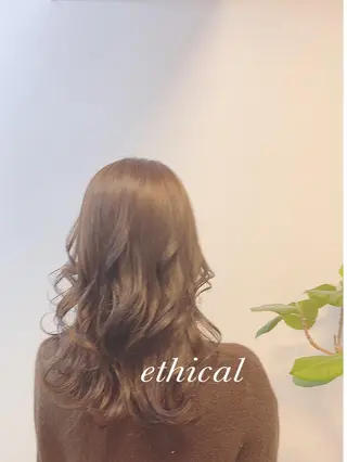 ロング カラー 【エシカル】 HOSOMIのヘアスタイル